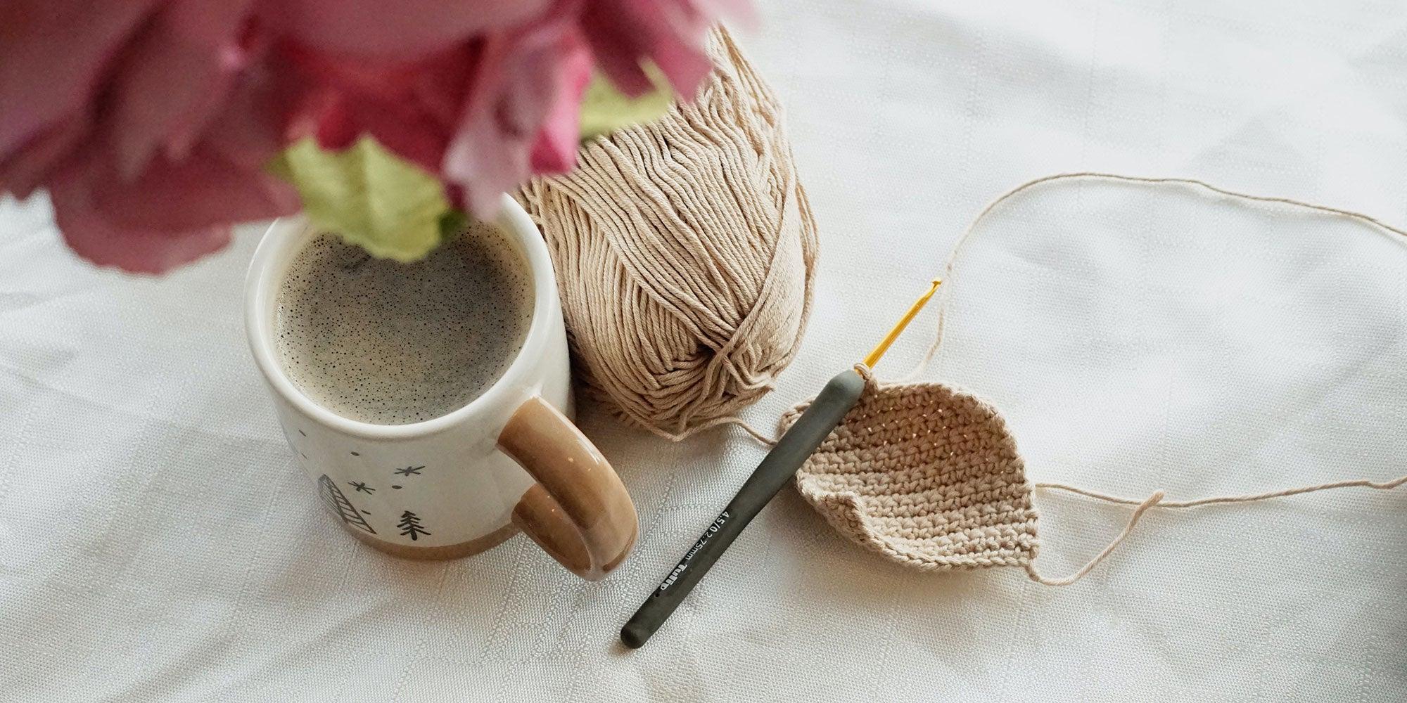 Crafting Cozy Bliss: A Beginner's Guide to the Easy Crochet Shell Stitch Blanket - BlingBlingYarn