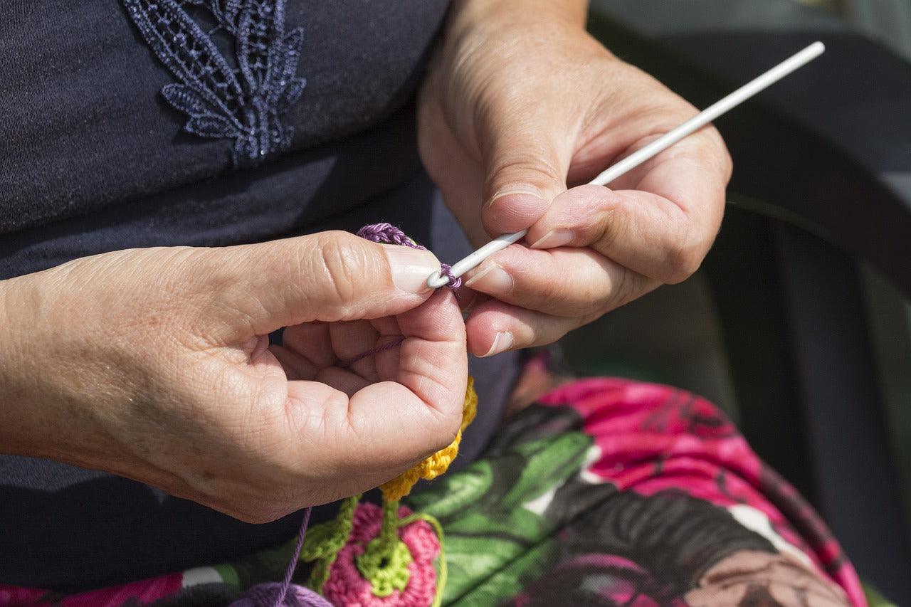 How Do You Crochet the Perfect Chain Stitch? - BlingBlingYarn