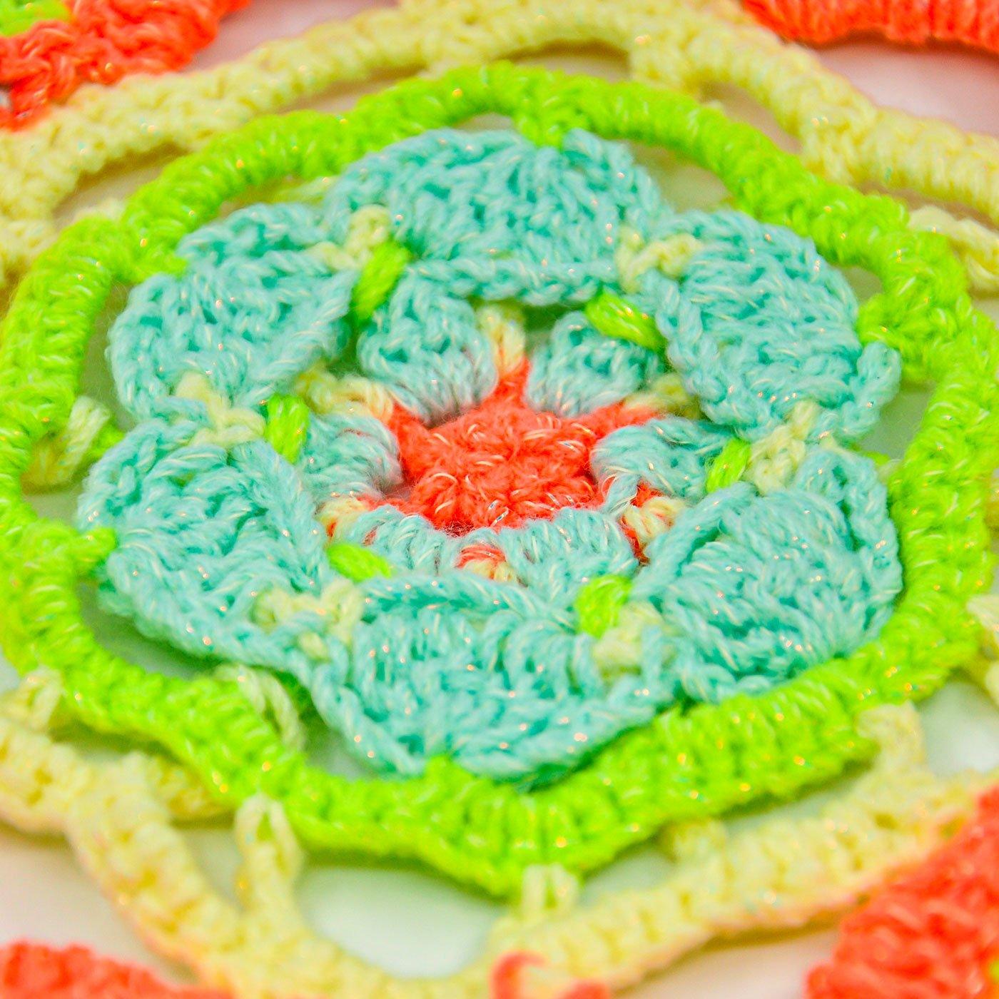 New Chinese Style Colorful Flower Fan - BlingBlingYarn