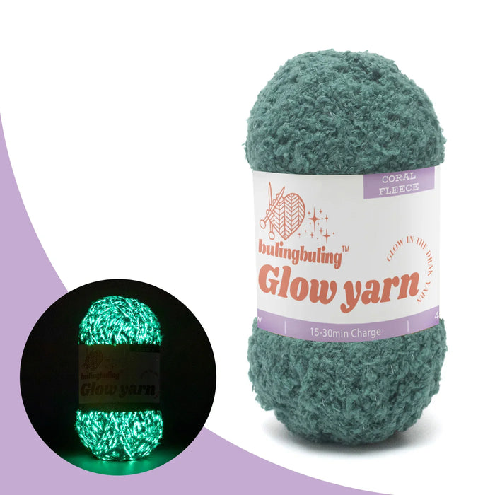 Coral fleece glow-in-the-dark yarn — view 9