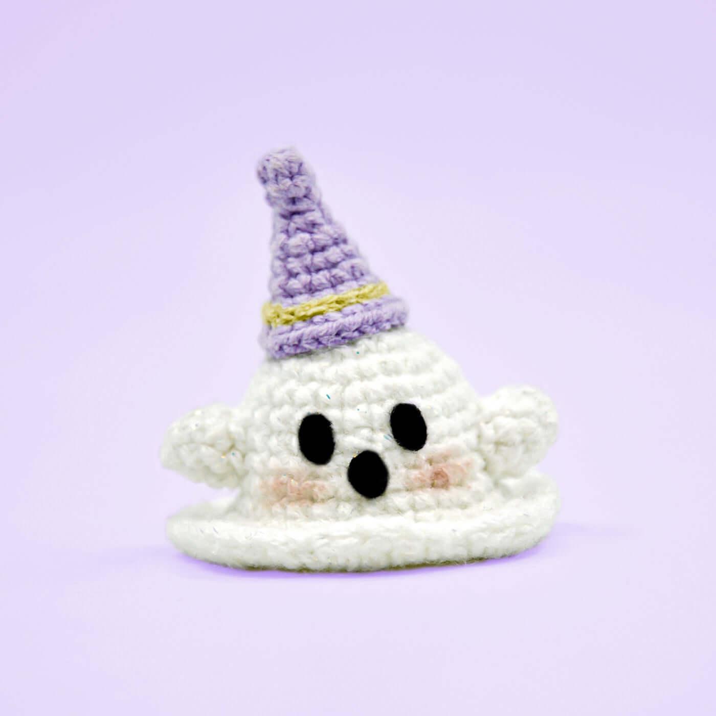 Beginner Finger Ghost Crochet DIY Material Kit (set of 5 shapes)