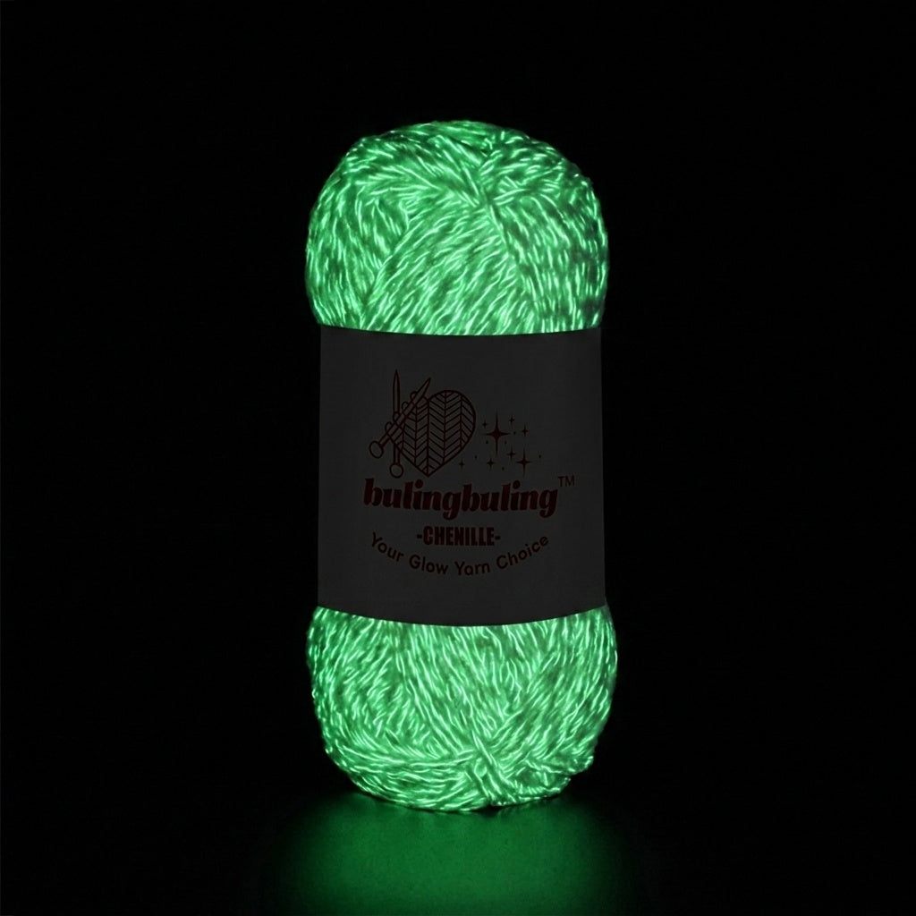 Glow in the Dark Chenille Yarn 41 Colors - Soft Velvet for Crochet & Knitting - 3.5mm Hook - Night Effect Demo
