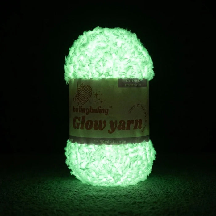 Coral fleece glow-in-the-dark yarn — view 6