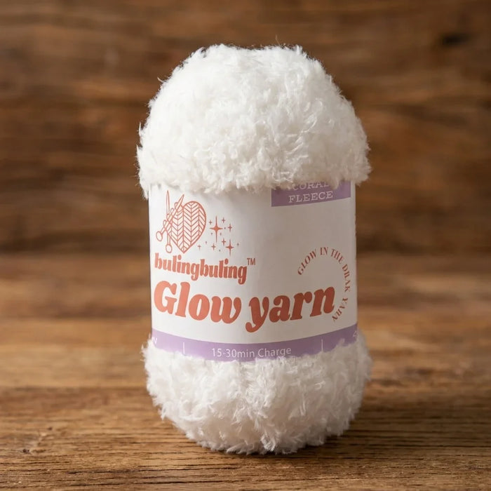Coral fleece glow-in-the-dark yarn — view 8