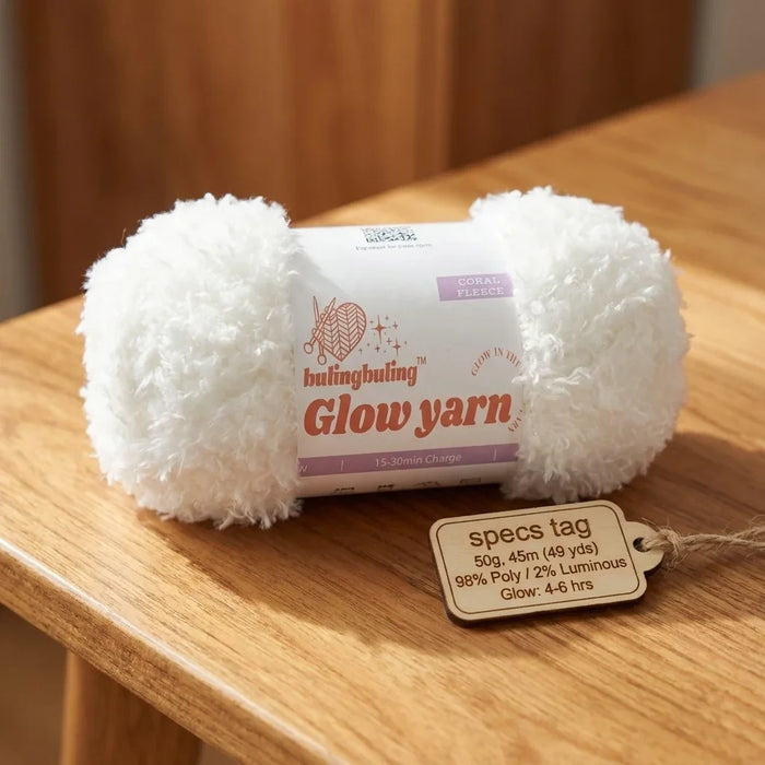 Coral fleece glow-in-the-dark yarn — view 3